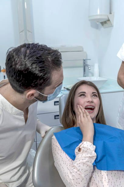 Best Urgent Dental Care for Toothaches in Uvalde Estates, TX